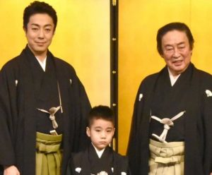 尾上菊之助の子供は3人 長男は丑之助 寺島和史 三人目は女の子で新ちゃん 画像