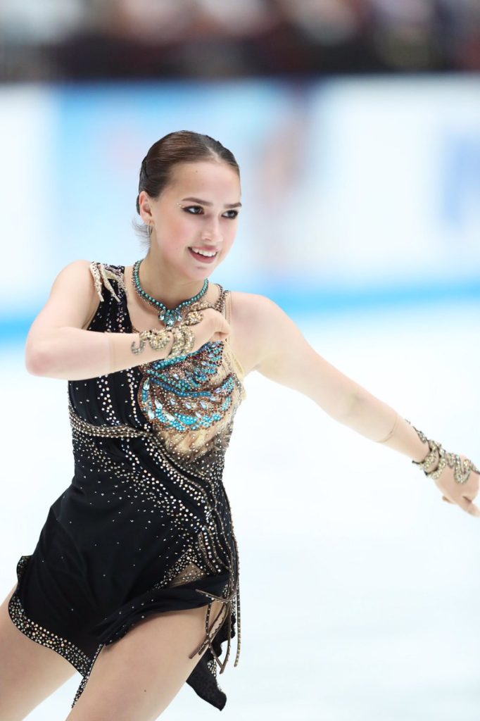 アリーナ・ザギトワの家族！両親（父親、母親）、妹・サビーナも美形すぎてヤバい！画像