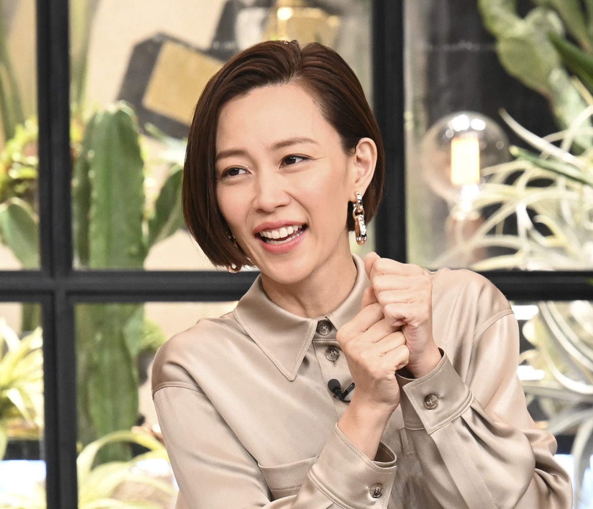 木村佳乃の父親はjalの元幹部役員で母親は元ca スパルタ教育が成功した 実家は世田谷区成城 木村佳乃の父親はjalの元幹部役員で母親は元ca スパルタ教育が成功した 実家は世田谷区成城